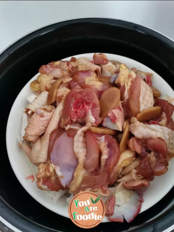 Steamed chicken with Pleurotus eryngii