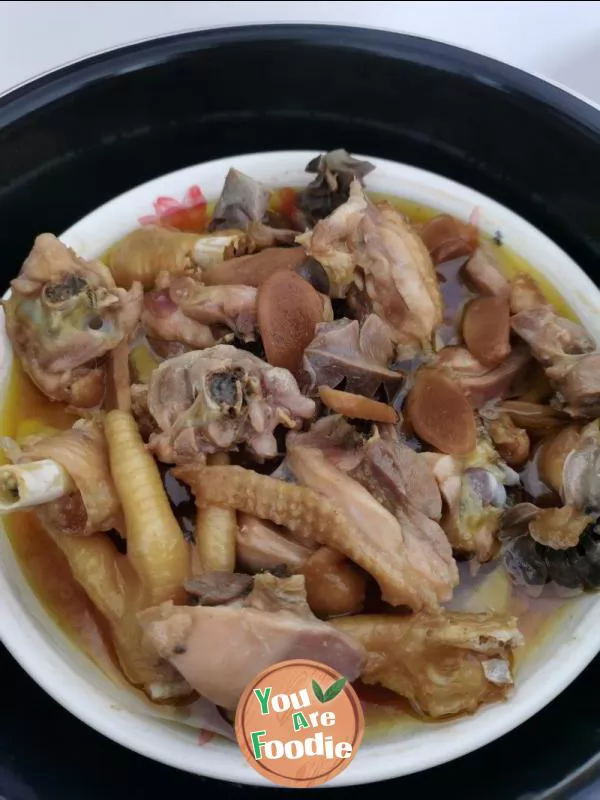 Steamed chicken with Pleurotus eryngii