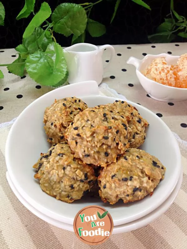Banana oat sesame cake