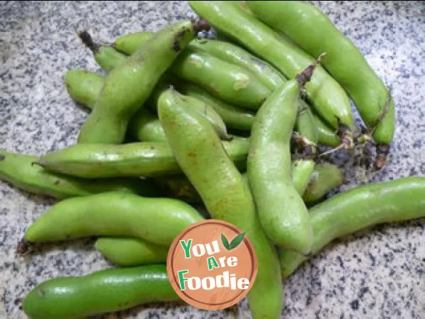 Fried yam with broad bean
