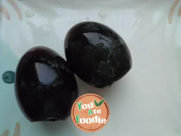 [preserved egg mixed with tofu] a good tonic and brain tonic product