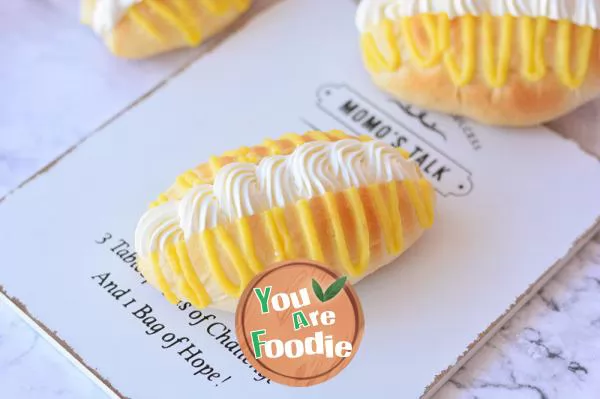 Cream bun