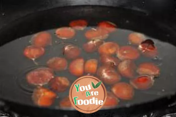 Braised pork with chestnut