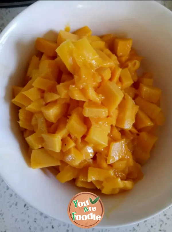 Mango thousand layer cake