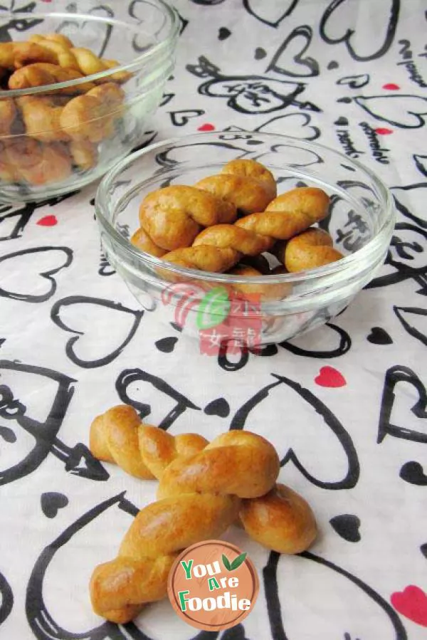 Honey-fried-dough-twist