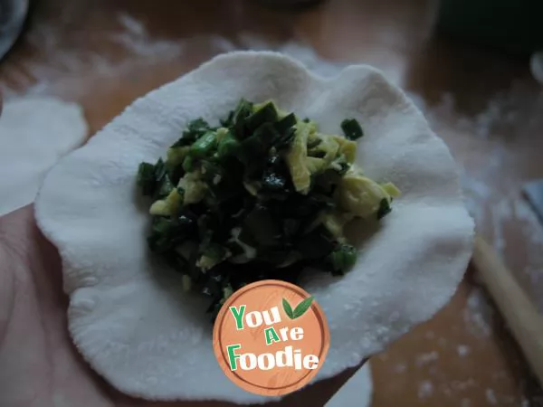Dumplings with leek and egg