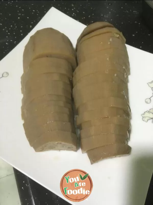 Brown sugar glutinous rice lotus root
