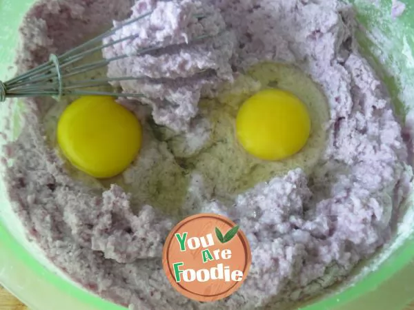 [tempting your taste buds] purple cabbage egg cake