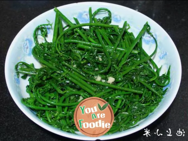 Stir fried baby vegetables in soy sauce