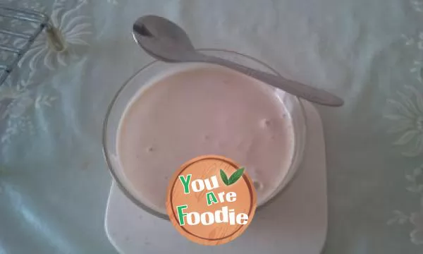 Banana milkshake
