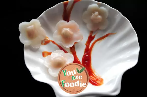 [crystal-plum-blossom-shrimp-dumplings]