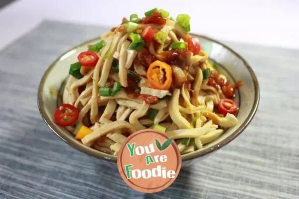 Appetizer salad -- shredded bean curd