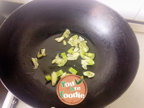 Shredded potato with green pepper