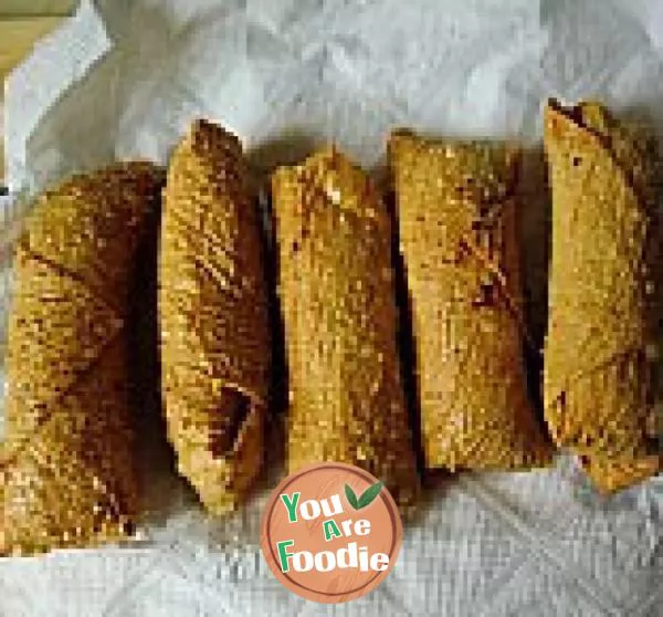 Bean skin spring rolls