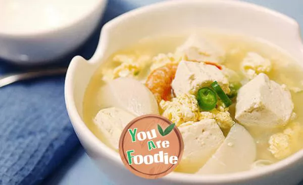 Tofu-and-egg-soup