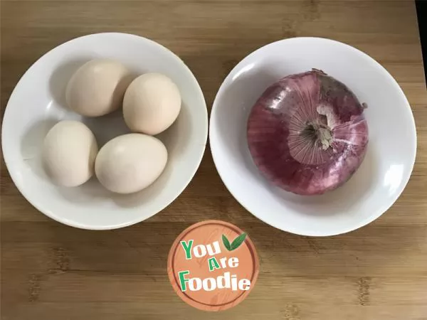 Onion scrambled eggs