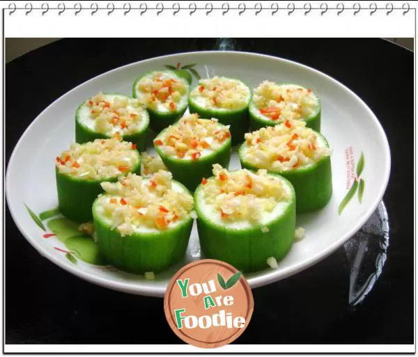 Steamed loofah with mashed garlic