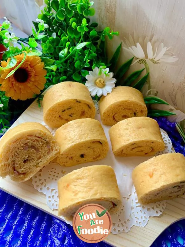 Sweet potato, ham and scallion rolls