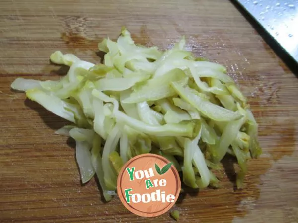Stir fried bean with preserved mustard