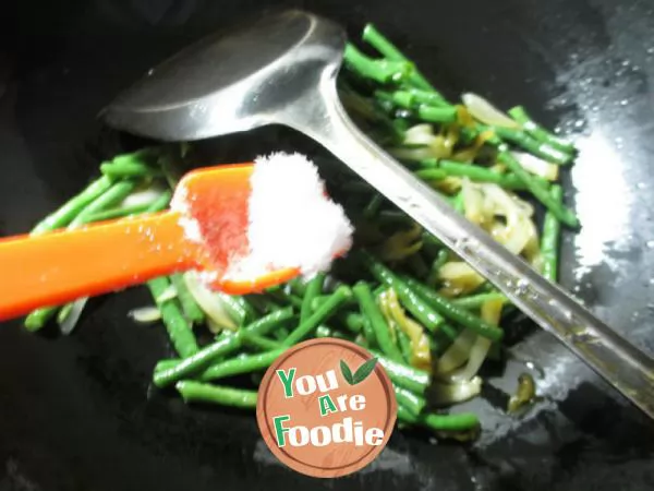 Stir fried bean with preserved mustard