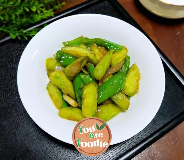 Stir fried cucumber with vegetable