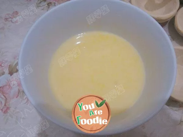 Apple egg tart