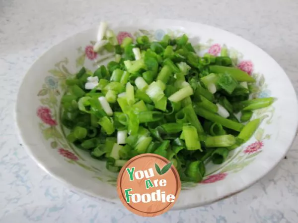 Mixed tofu with preserved egg and scallion