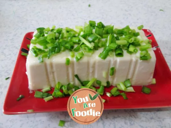 Mixed tofu with preserved egg and scallion