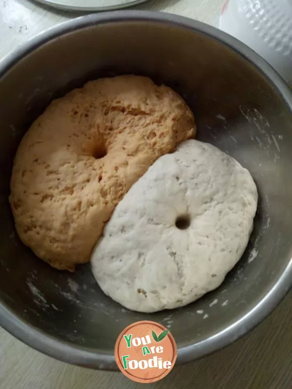Hydrangea steamed bun