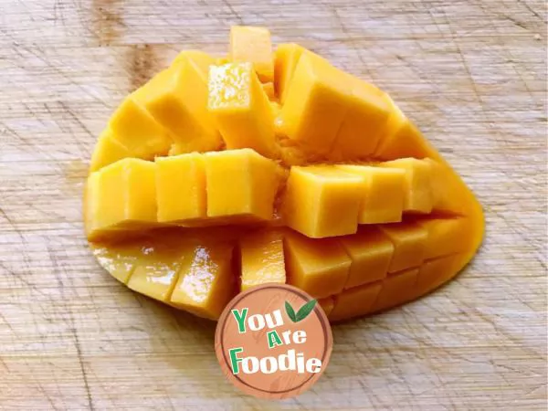 Mango yogurt sandwich cake (hot version)