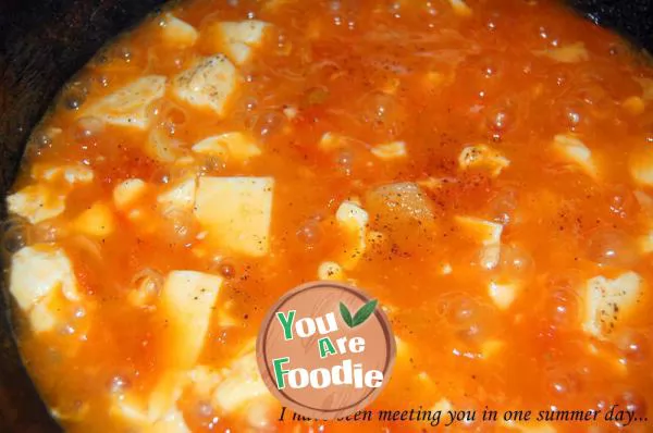 Stewed tofu with tomato