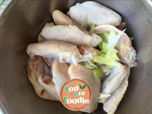 Delicious roasted wings